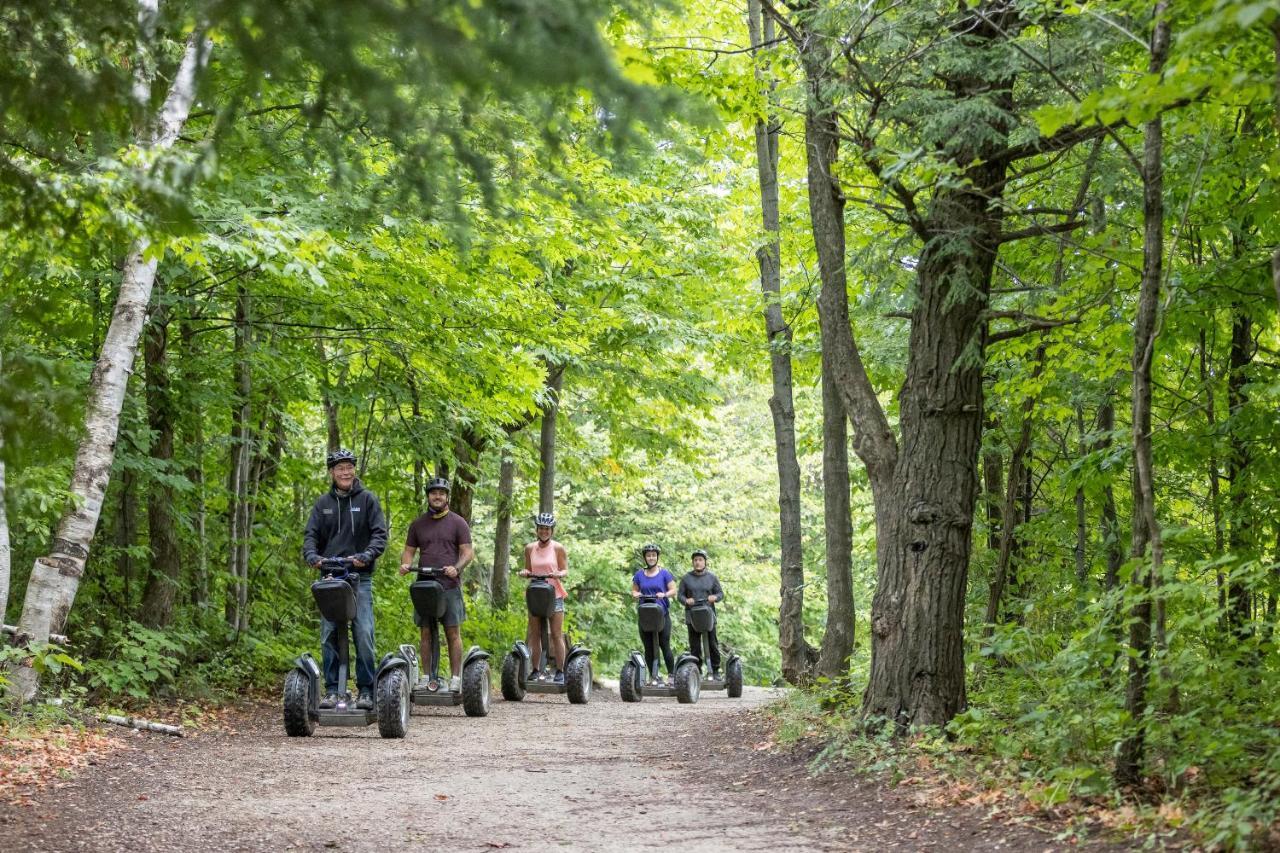 Blue Mountain Resort Village Suites Блу-Маунтінс Екстер'єр фото